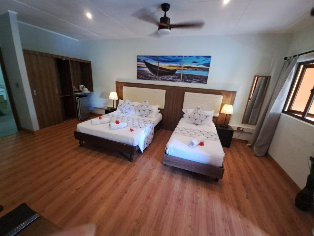 Georgina'S Cottage Beau Vallon  Exterior foto