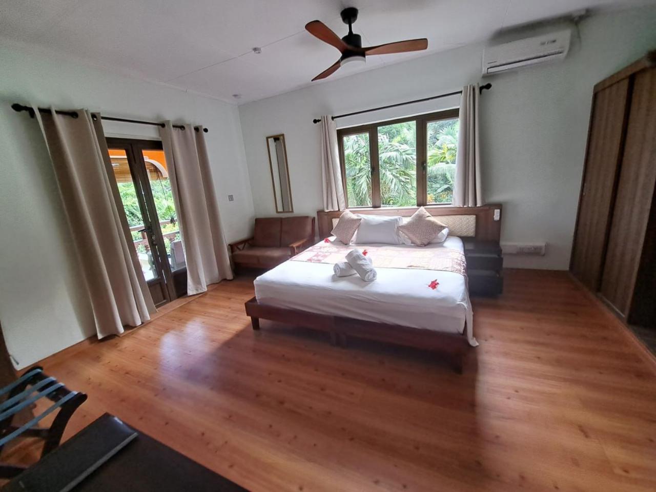 Georgina'S Cottage Beau Vallon  Exterior foto