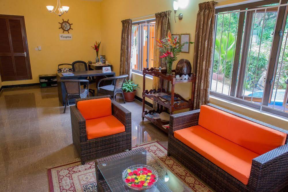 Georgina'S Cottage Beau Vallon  Exterior foto